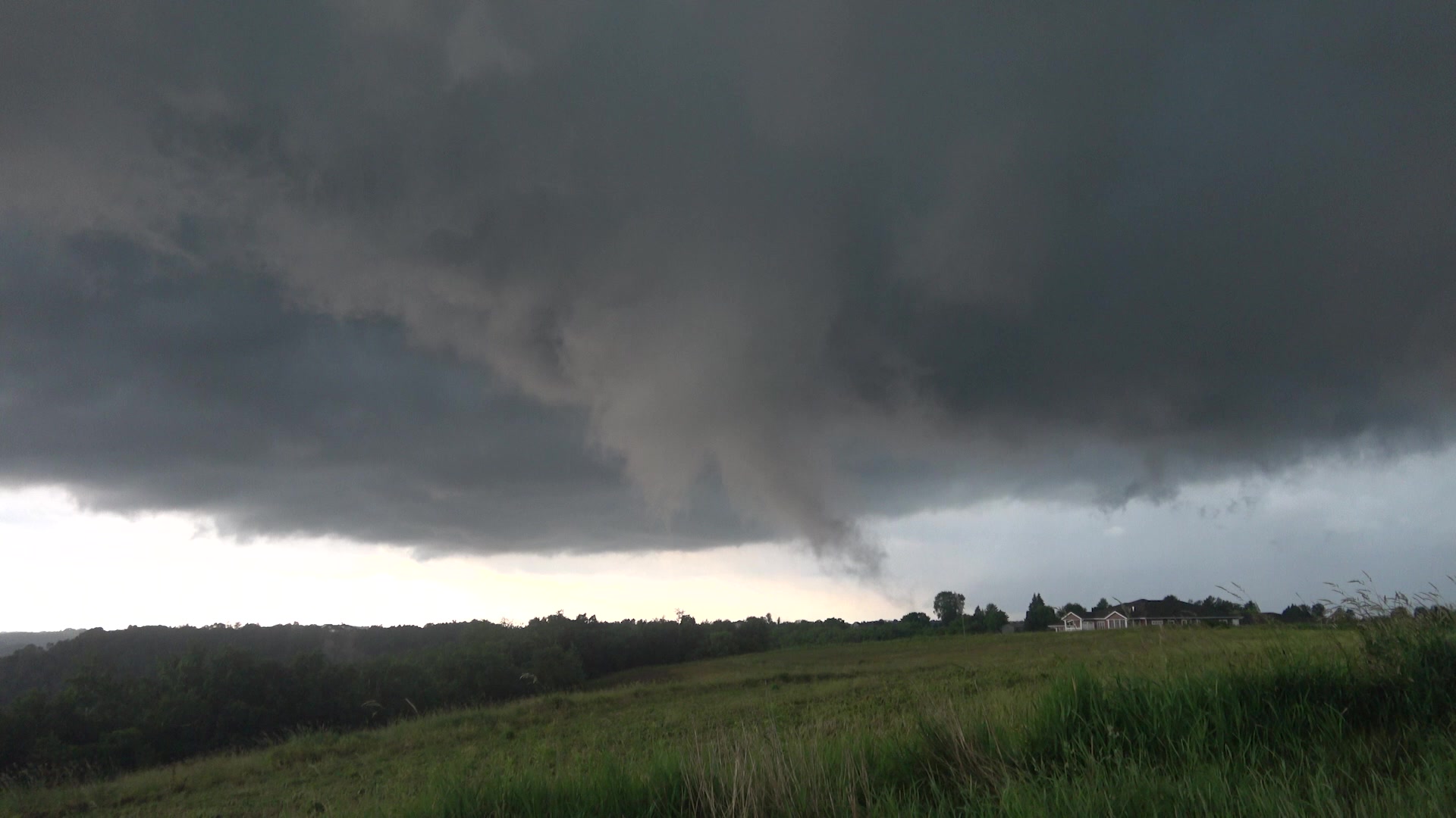 La Crosse WI Tornado and Hokah, MN Tornado