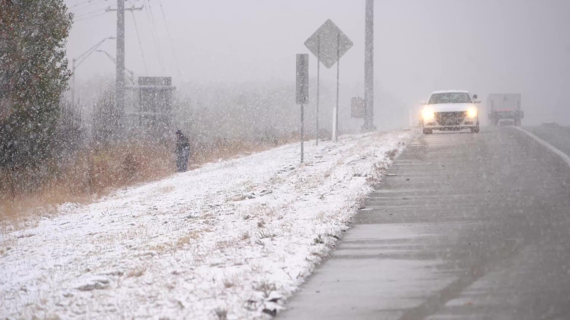 Crown Point Indiana Major Lake Effect Snow Causes Traffic Nightmare