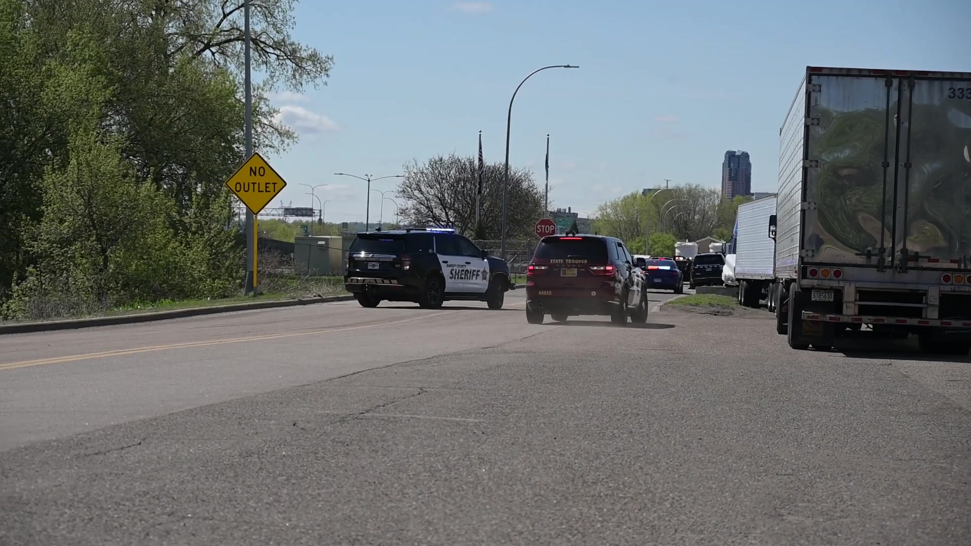Police Presence in Saint Paul due to Armed Suspect