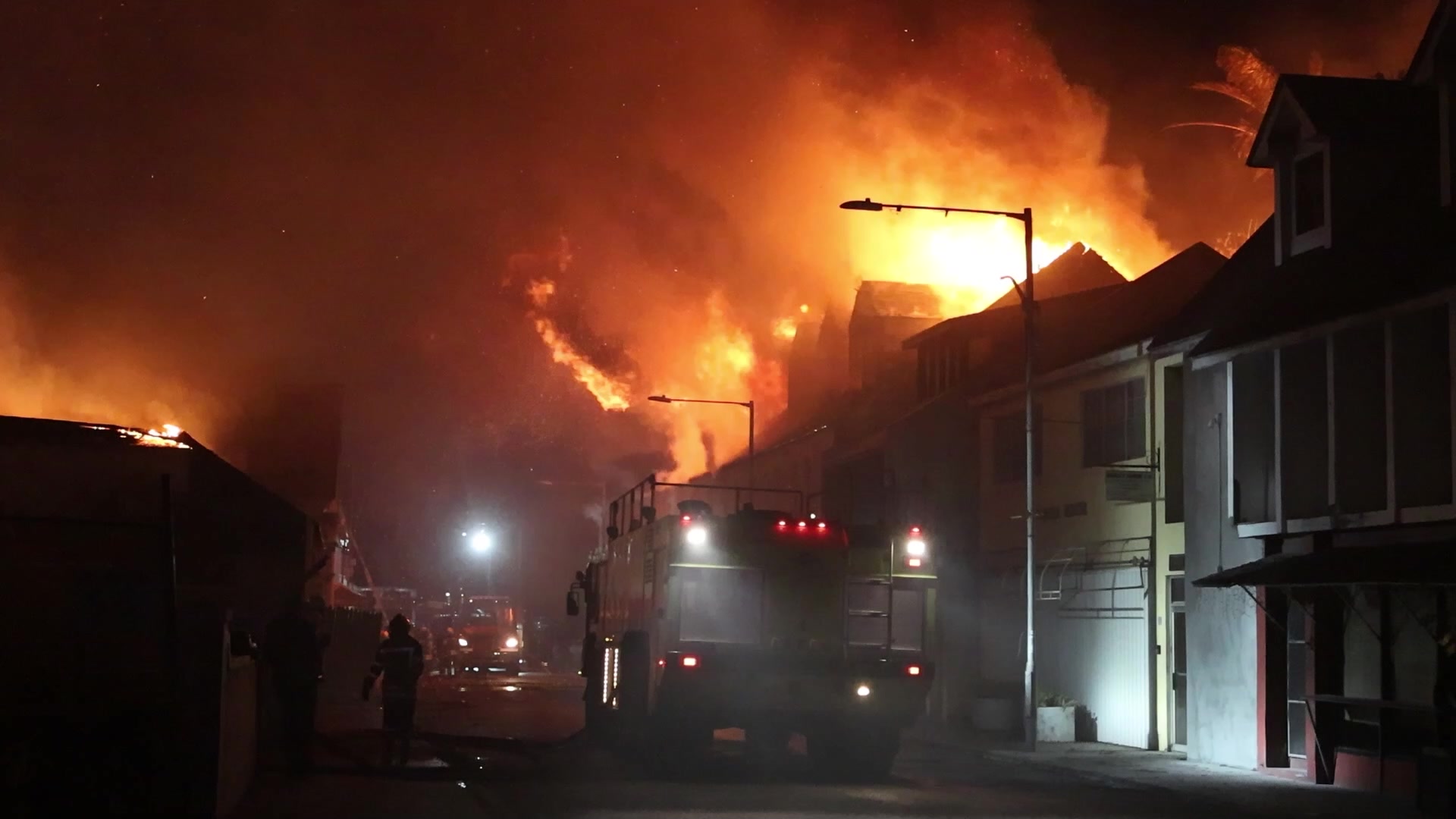 Massive Fire East Bay Street Nassau Bahamas - 5/2/2025