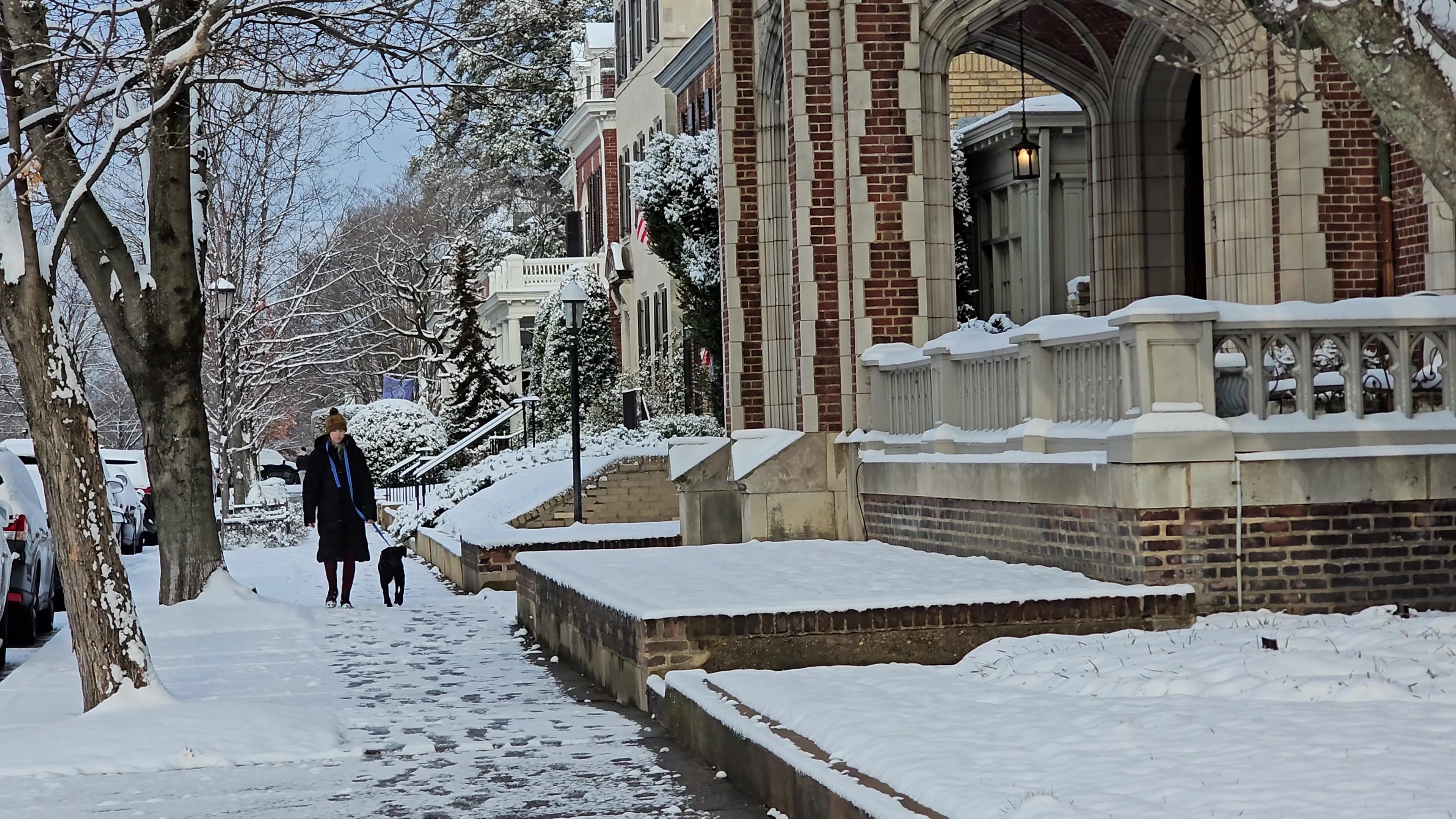 Rare snow scenes in Richmond Virginia, Drone And Ground