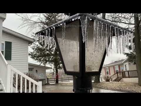Ice storm scenes from Freeport, Illinois – 2/22/2023